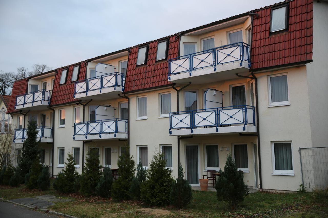 Hotel Kuhfelder Hof Exterior photo